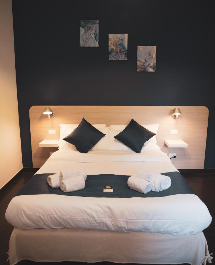 Dhome Couette-café *